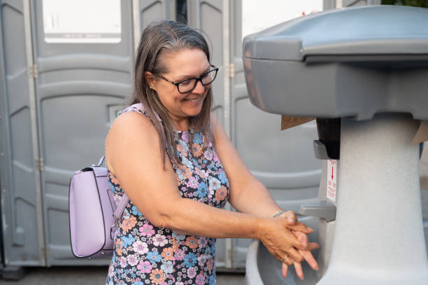 Best Porta potty rental near me  in Monroeville, OH